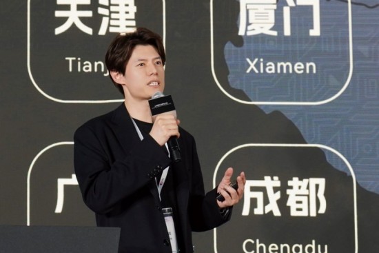 云图片